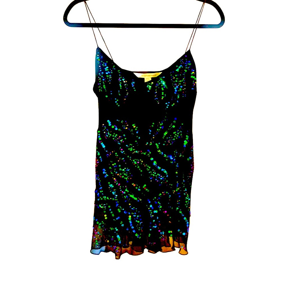 DIANE VON FURSTENBERG black camisole with sequins Size 8 NWOT - Picture 2 of 5